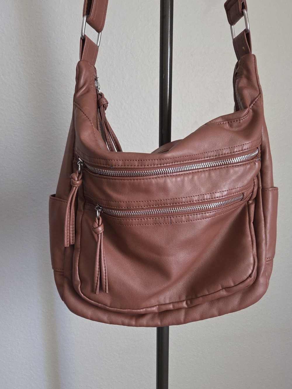 Women’s Leather-Style Shoulder Bag in Brown